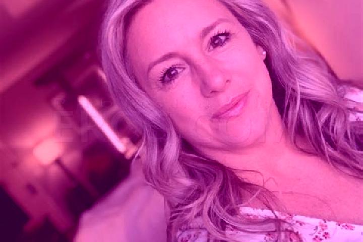 Isabella, 36, a blonde grey-eyed caribbean companion based in Saint-Yvi. Offering Fetish, GFE, Couples, Tantra. Available for incall and outcall, overnight b...