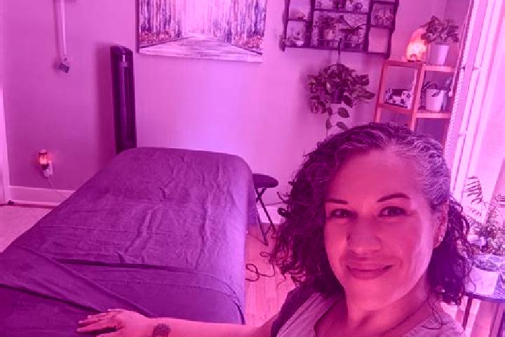 Isabella, 36, a blonde grey-eyed latina companion based in Pavia. Offering Overnight, Erotic Massage, Domination. Available for incall and outcall, overnight...