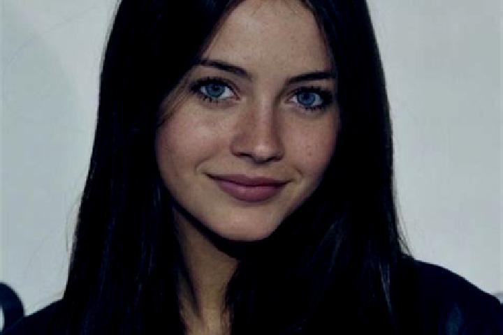 Isabella, 36, a brunette blue-eyed mediterranean companion based in Neder-Hardinxveld. Offering Massage, GFE, 69, CIM, Deep French Kissing. Available for inc...