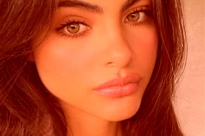 Isabella, 36, a brunette green-eyed indian companion based in Heede. Offering Prostate Massage, BDSM, Couples, Erotic Massage. Available for incall and outca...