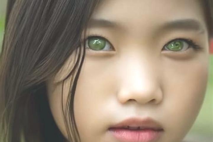 Isabella, 36, a chestnut green-eyed asian companion based in Mlongouine. Offering OWO, A-Level, Duos. Available for incall and outcall, overnight bookings av...