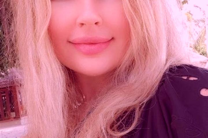 Isabella, 36, a dark blonde dark-eyed caucasian companion based in Salderes. Offering BDSM, GFE, Travel Companion, Tantra. Available for incall and outcall, ...