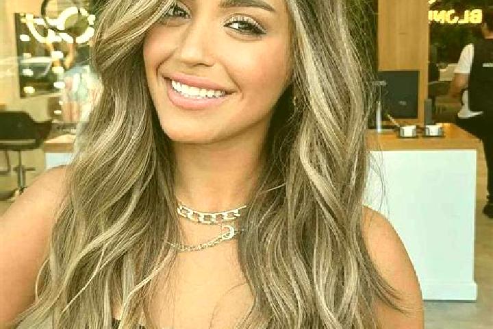 Isabella, 36, a dark blonde grey-eyed middle eastern companion based in Runting. Offering Domination, CIM, Girlfriend Experience, Dinner Date. Available for ...