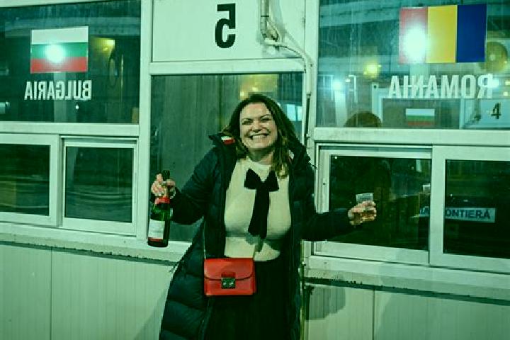 Isabella, 36 — Escort in Budeni, Romania