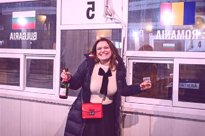 Isabella, 36 — Escort in Carligele, Romania