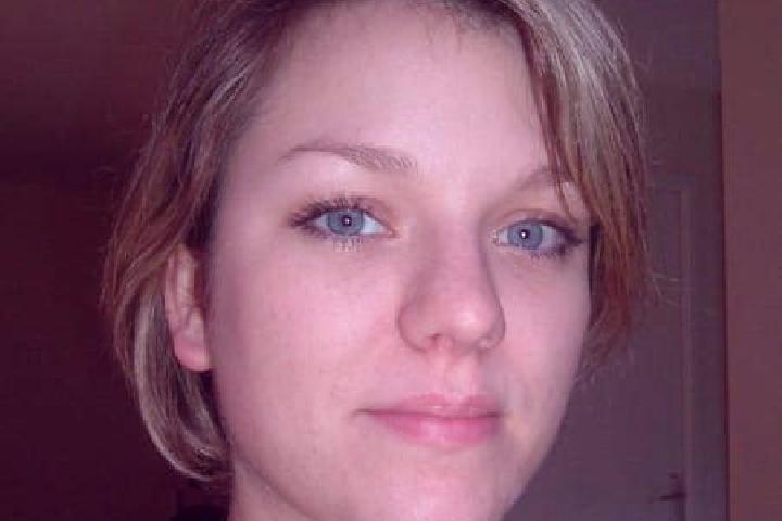 Isabella, 36 — Escort in Guerlesquin, France