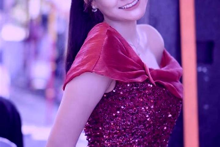Isabella, 36 — Escort in Kurnia, Indonesia