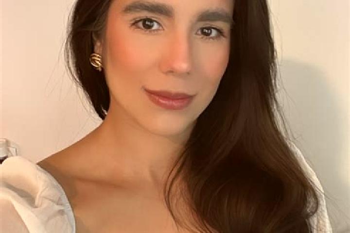 Isabella, 36 — Escort in Lynnwood, United States