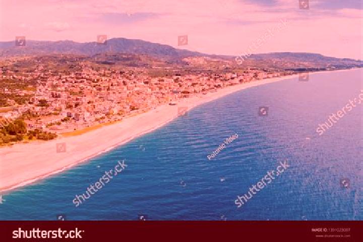 Isabella, 36 — Escort in Marina di Gioiosa Ionica, Italy