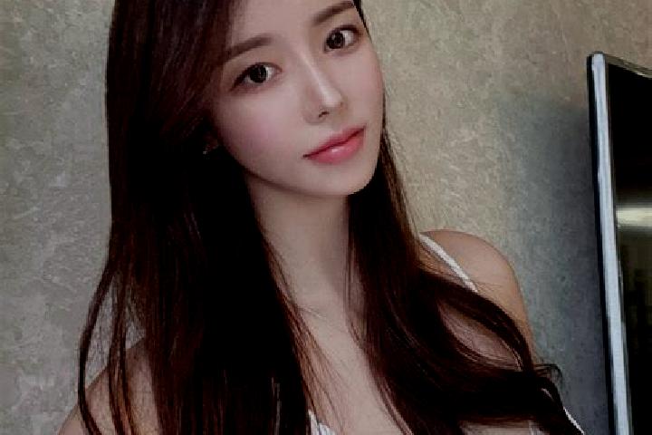 Isabella, 36 — Escort in Tongping, China