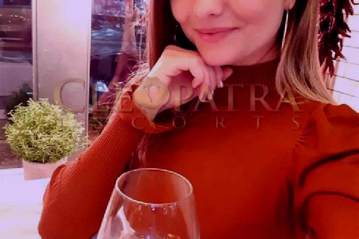 Isabella, 37, a auburn amber-eyed caribbean companion based in Setiles. Offering Domination, Prostate Massage, OWO, Party Girl, Fetish. Available for incall ...