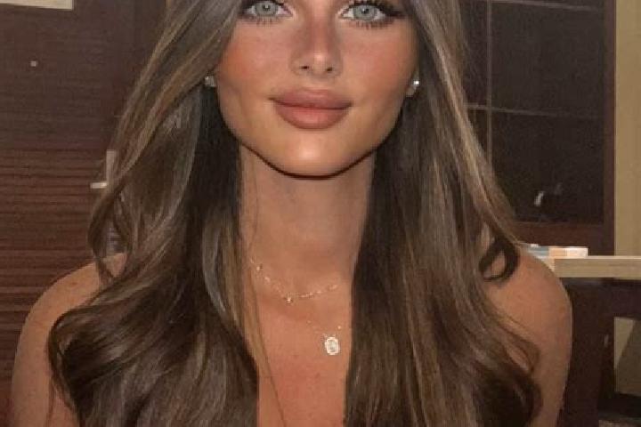 Isabella, 37, a brunette brown-eyed european companion based in Elchweiler. Offering Girlfriend Experience, GFE, A-Level, CIM. Available for incall and outca...