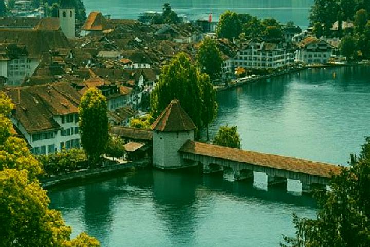 Isabella, 37 — Escort in Landquart, Switzerland