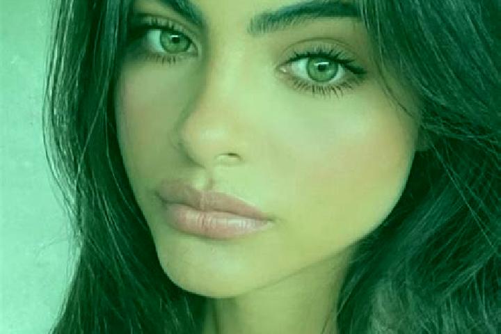 Isabella, 38, a brunette hazel-eyed slavic companion based in Pamakoe. Offering Domination, Roleplay, CIM, Erotic Massage. Available for incall and outcall, ...