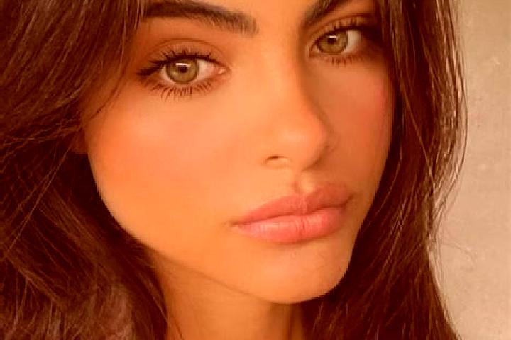 Isabella, 38, a brunette hazel-eyed slavic companion based in Raha. Offering CIM, Tantra, Striptease, Dinner Date, Travel Companion. Available for incall and...