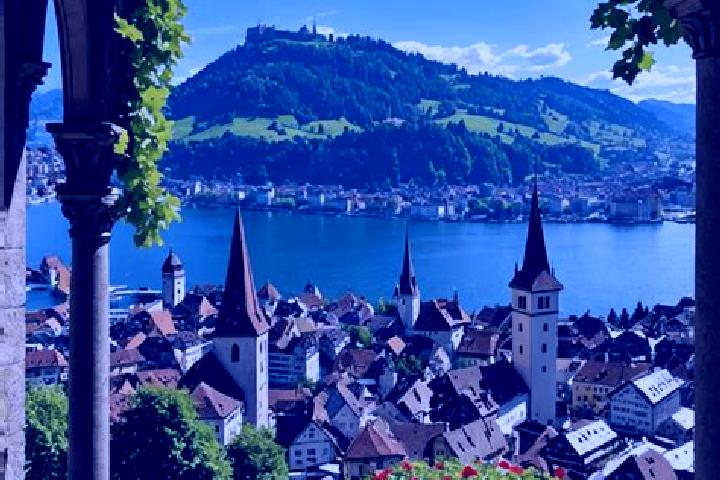 Isabella, 38 — Escort in Lutzelfluh, Switzerland