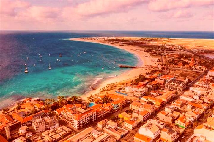 Isabella, 38 — Escort in Praia Formosa, Cape Verde