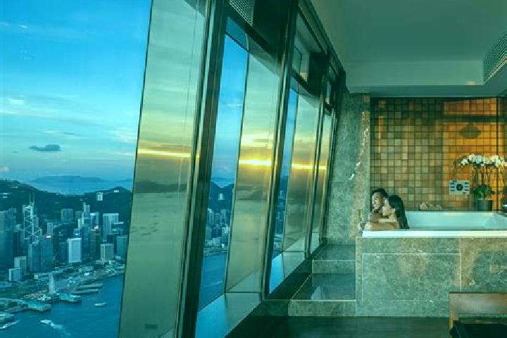 Isabella, 38 — Escort in Siu Hei, Hong Kong