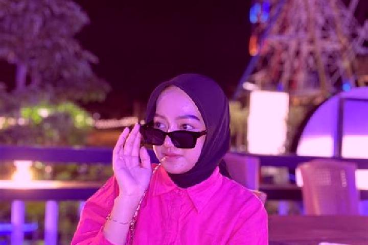 Isabella, 38 — Escort in Sukamaju, Indonesia