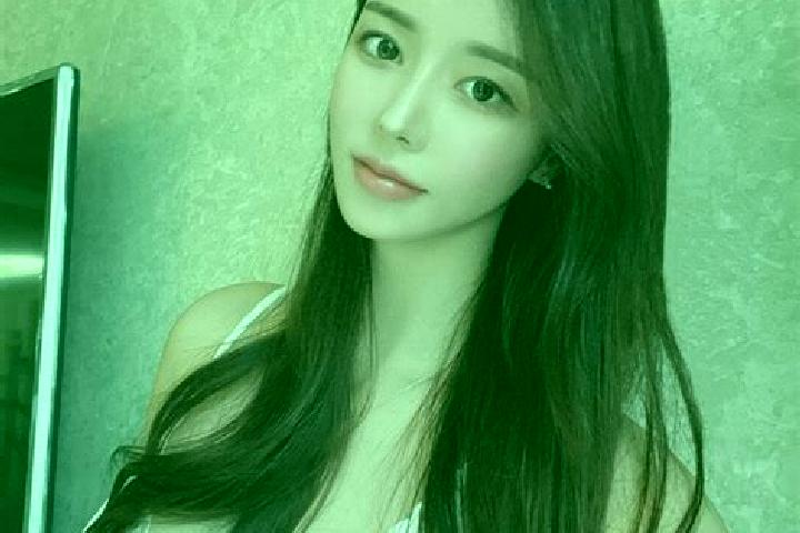 Isabella, 38 — Escort in Sumdo, China