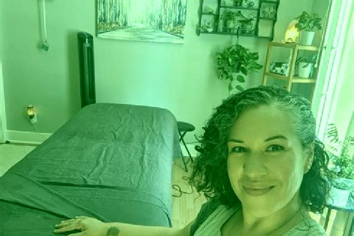 Isabella, 39, a black brown-eyed caucasian companion based in Sunshine Hills. Offering A-Level, OWO, Erotic Massage, Travel Companion. Available for incall a...