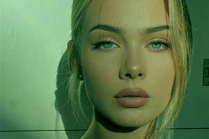 Isabella, 39, a blonde amber-eyed european companion based in Meladeia. Offering Dinner Date, Deep French Kissing, Duos. Available for incall and outcall, ov...
