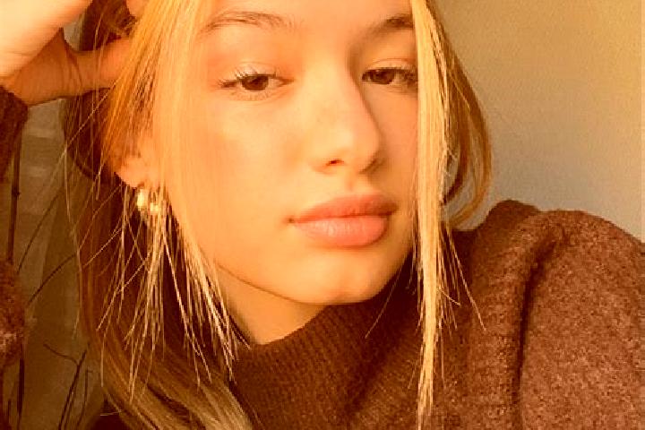 Isabella, 39, a blonde brown-eyed ebony companion based in Nig. Offering GFE, Striptease, Party Girl, Fetish, Massage. Available for incall and outcall, day ...