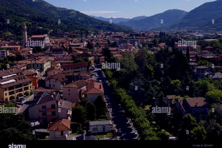 Isabella, 39 — Escort in Alzano Lombardo, Italy