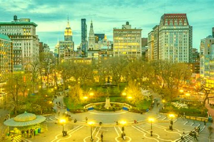 Isabella, 39 — Escort in Beacon Square, United States