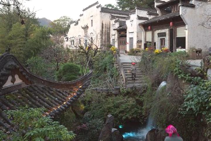 Isabella, 39 — Escort in Huangge, China