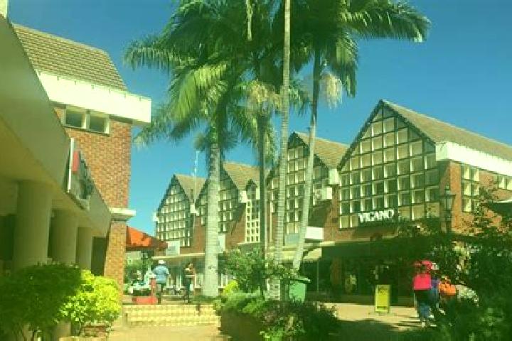 Isabella, 39 — Escort in Lalapanzi, Zimbabwe