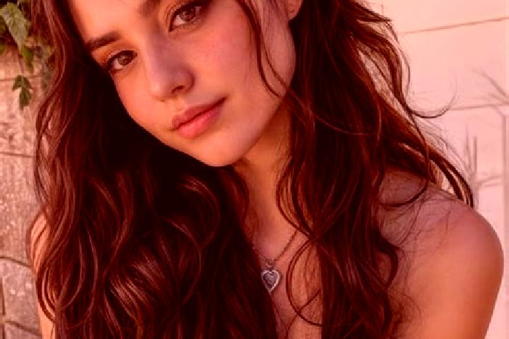 Ivy, 20, a dark blonde hazel-eyed latina companion based in Vecindario. Offering Travel Companion, Girlfriend Experience, Duos, Striptease. Available for inc...