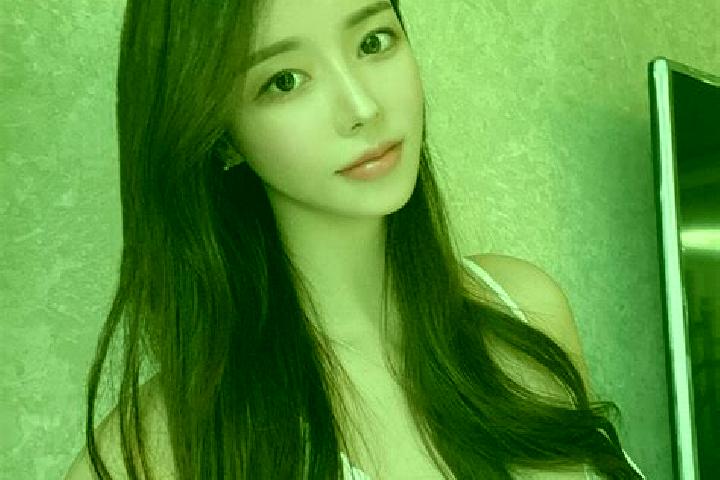 Ivy, 20 — Escort in Agax Obo, China
