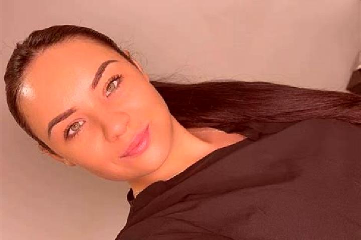 Ivy, 20 — Escort in Cowen, United States
