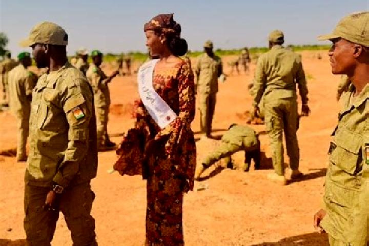 Ivy, 20 — Escort in Dosso, Niger