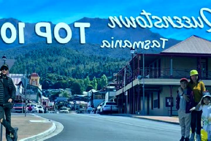 Ivy, 20 — Escort in Queenstown, Australia