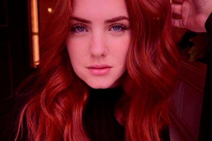 Ivy, 21, a auburn blue-eyed middle eastern companion based in Hartley. Offering CIM, OWO, Couples. Available for incall and outcall, day and evening dates.