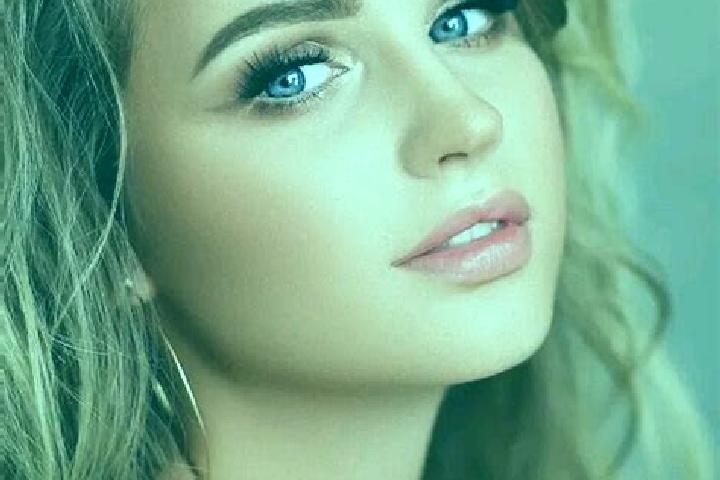Ivy, 21, a dark blonde blue-eyed middle eastern companion based in Grossbettlingen. Offering CIM, GFE, Travel Companion. Available for incall and outcall, da...