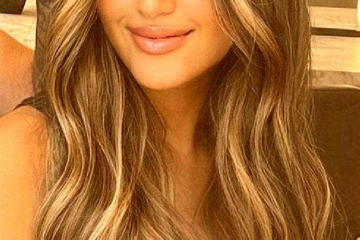 Ivy, 21, a dark blonde brown-eyed indian companion based in Alagoa. Offering Party Girl, Erotic Massage, GFE. Available for incall and outcall, overnight boo...