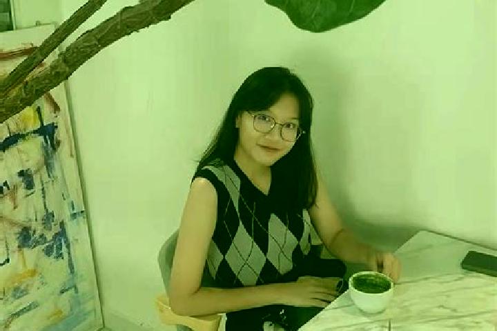Ivy, 21 — Escort in Buduan Ghejeh, Indonesia