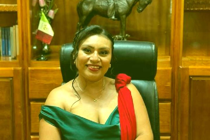 Ivy, 21 — Escort in Tulcingo de Valle, Mexico