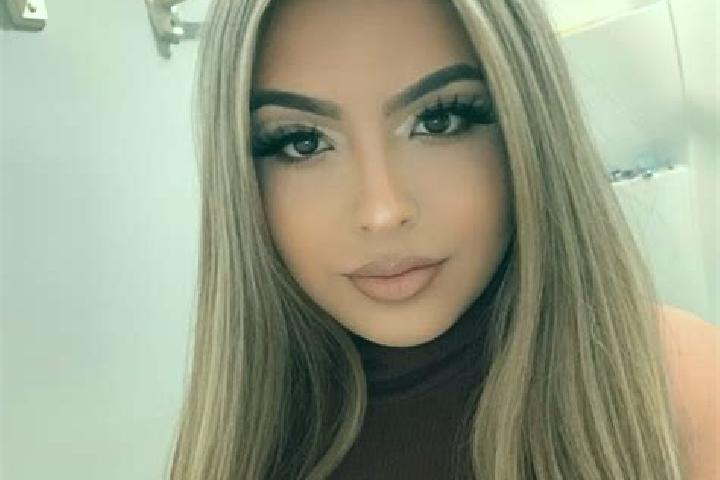 Ivy, 22, a blonde amber-eyed latina companion based in Sangerhausen. Offering Girlfriend Experience, Overnight, Roleplay, Couples. Available for incall and o...