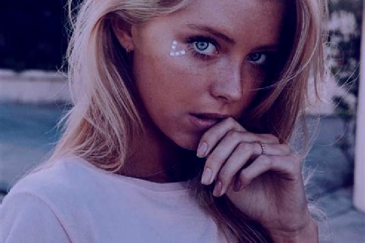 Ivy, 22, a blonde blue-eyed middle eastern companion based in El Campello. Offering Dinner Date, Duos, OWO, Domination, Girlfriend Experience. Available for ...