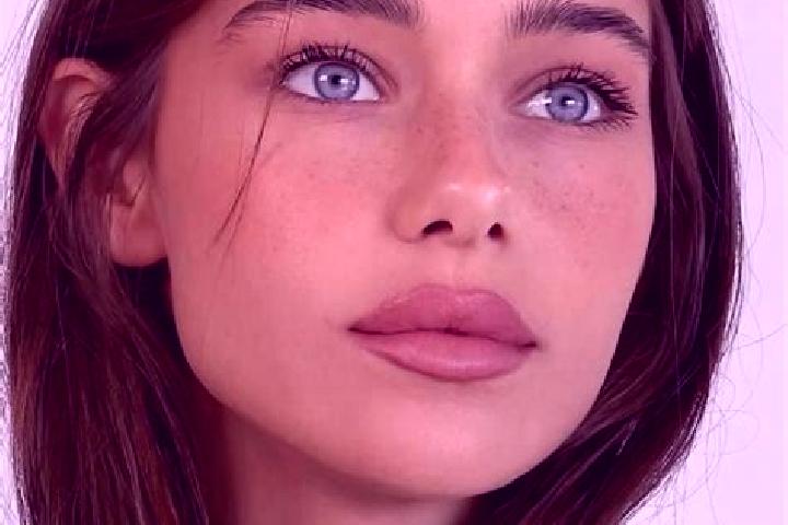 Ivy, 22, a brunette grey-eyed mediterranean companion based in Presa Brockman. Offering A-Level, BDSM, Erotic Massage, OWO. Available for incall and outcall,...