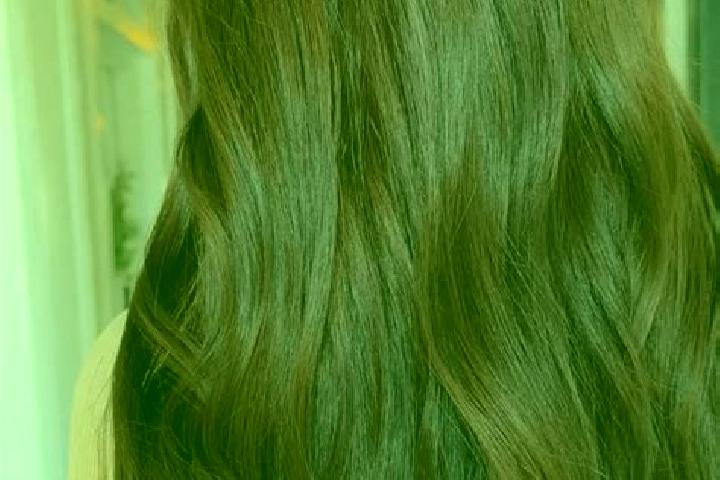 Ivy, 22, a red brown-eyed european companion based in Nehms. Offering Dinner Date, Tantra, A-Level, CIM. Available for incall and outcall, overnight bookings...