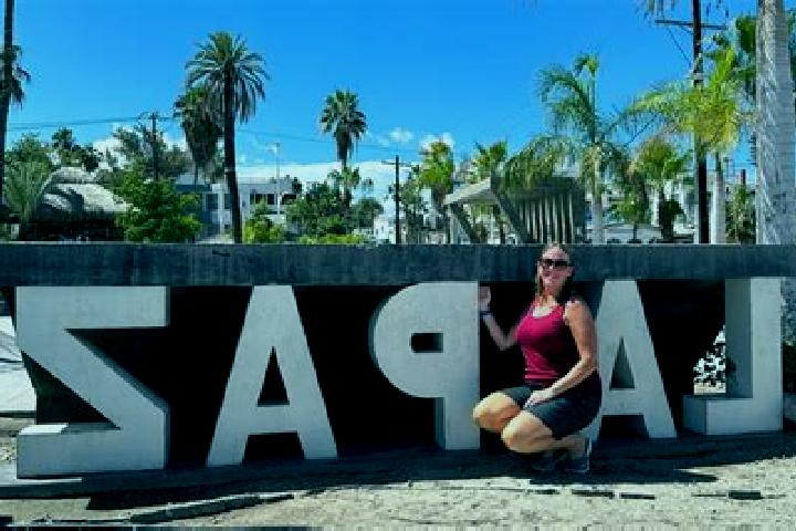 Ivy, 22 — Escort in De la Paz, Philippines