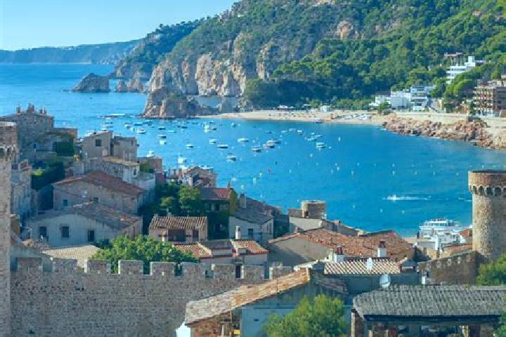 Ivy, 22 — Escort in Liencres, Spain