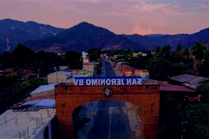 Ivy, 22 — Escort in San Jeronimo de los Jarros, Mexico