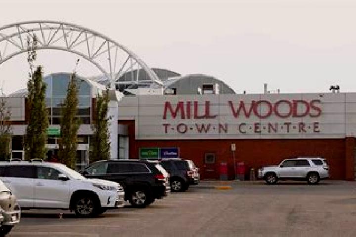 Ivy, 22 — Escort in Weinlos, Canada