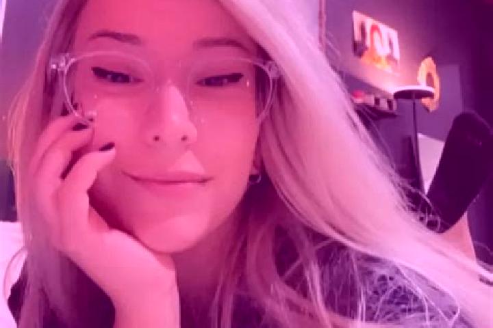 Ivy, 23, a blonde green-eyed caucasian companion based in Bollullos par del Condado. Offering Couples, A-Level, OWO, Fetish, Massage. Available for incall an...